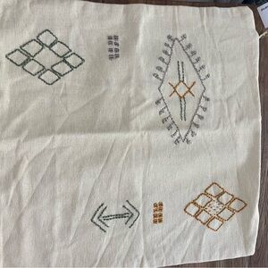 Crate and barrel pillow cover